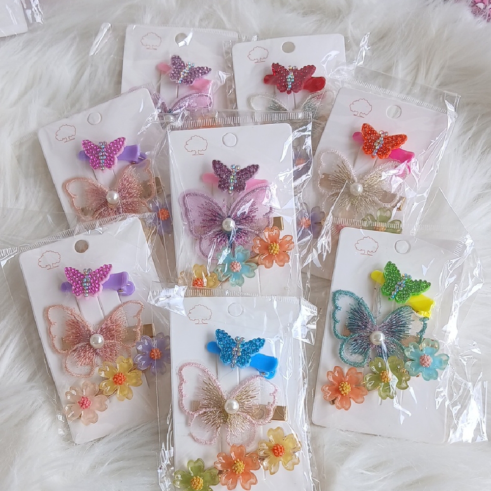 Fantasie Butterfly Hair Accessories (8 Packs With 3 Snaps Each)